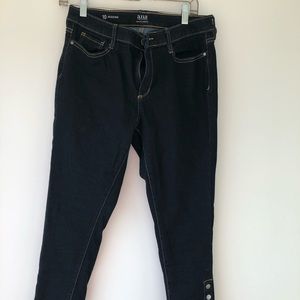 A.N.A. Jegging size 10 dark wash/ankle buttons